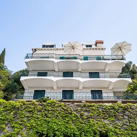 Apartment House Sveti Jakov 1